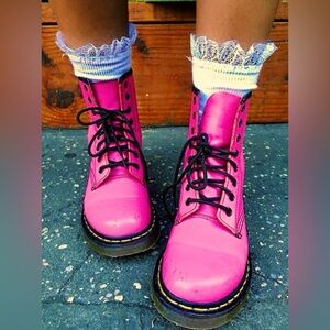 Dr Martens 1460 SMOOTH LEATHER LACE UP BOOTS